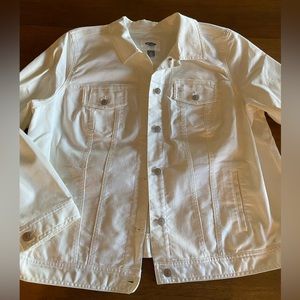 Old Navy White Denim Jacket. Size 2X women. Brand New without Tags